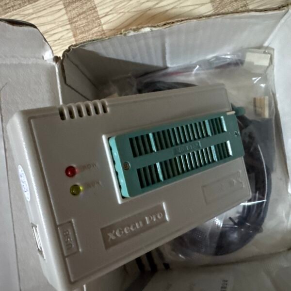 baf63f20-dd63-4fd6-bc51-c7369eda1339-4765-00002c8ee0f893fc_file Universal Programer TL866 II plus